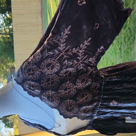 Jacket - Picture 4 of 4